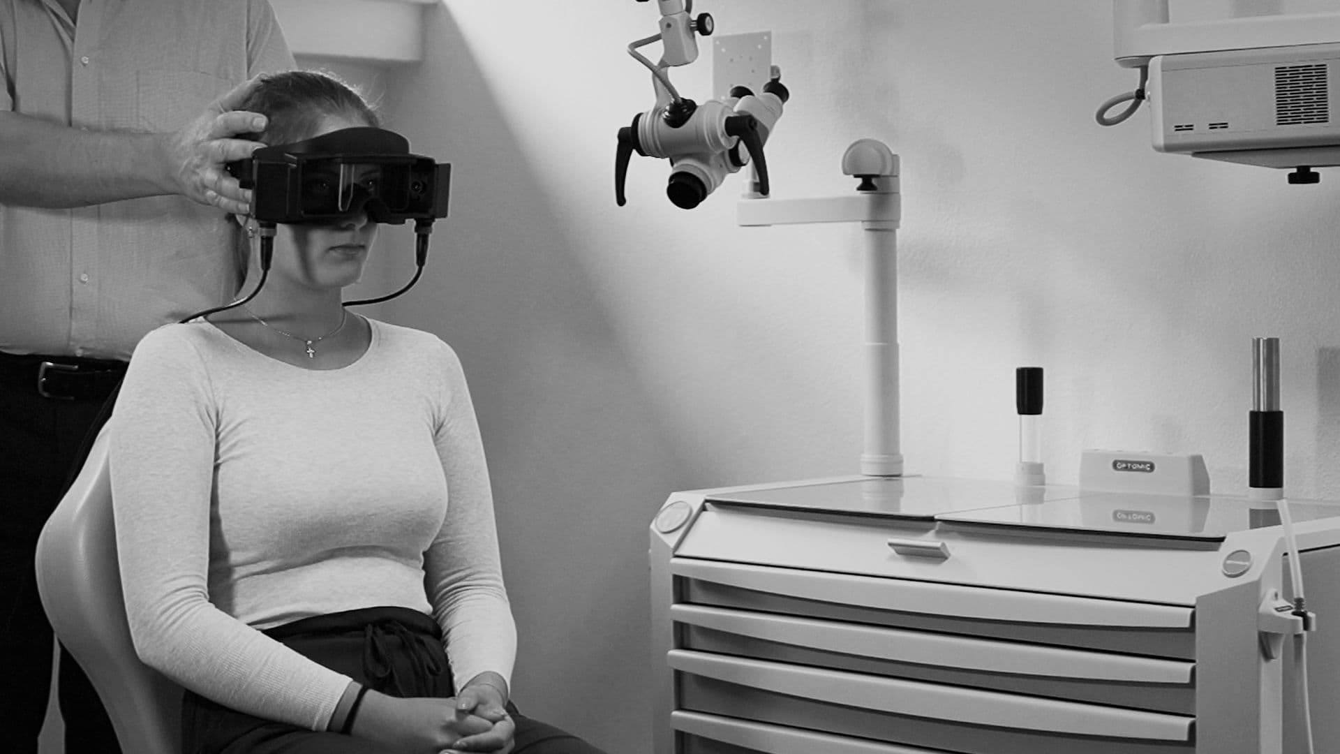 eHIT hands on head.jpg