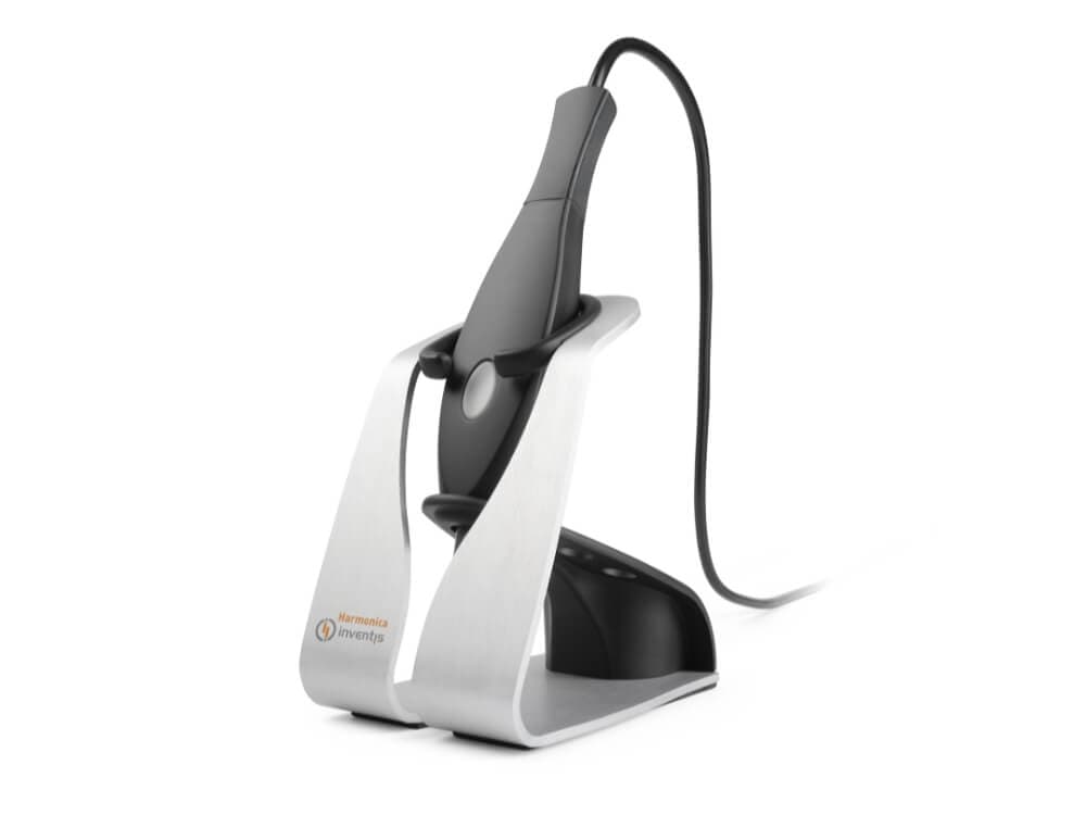 inventis-harmonica_02_front-iso-with-stand.jpg
