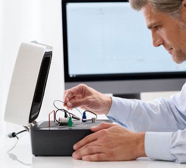 Hearing Instrument Test Chamber